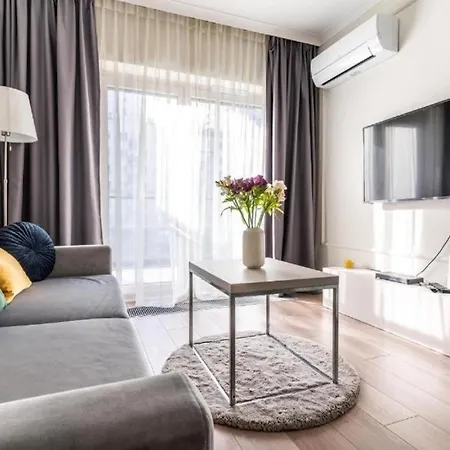 Mennica - Parking - Breakfast - Great Location Appartamento *